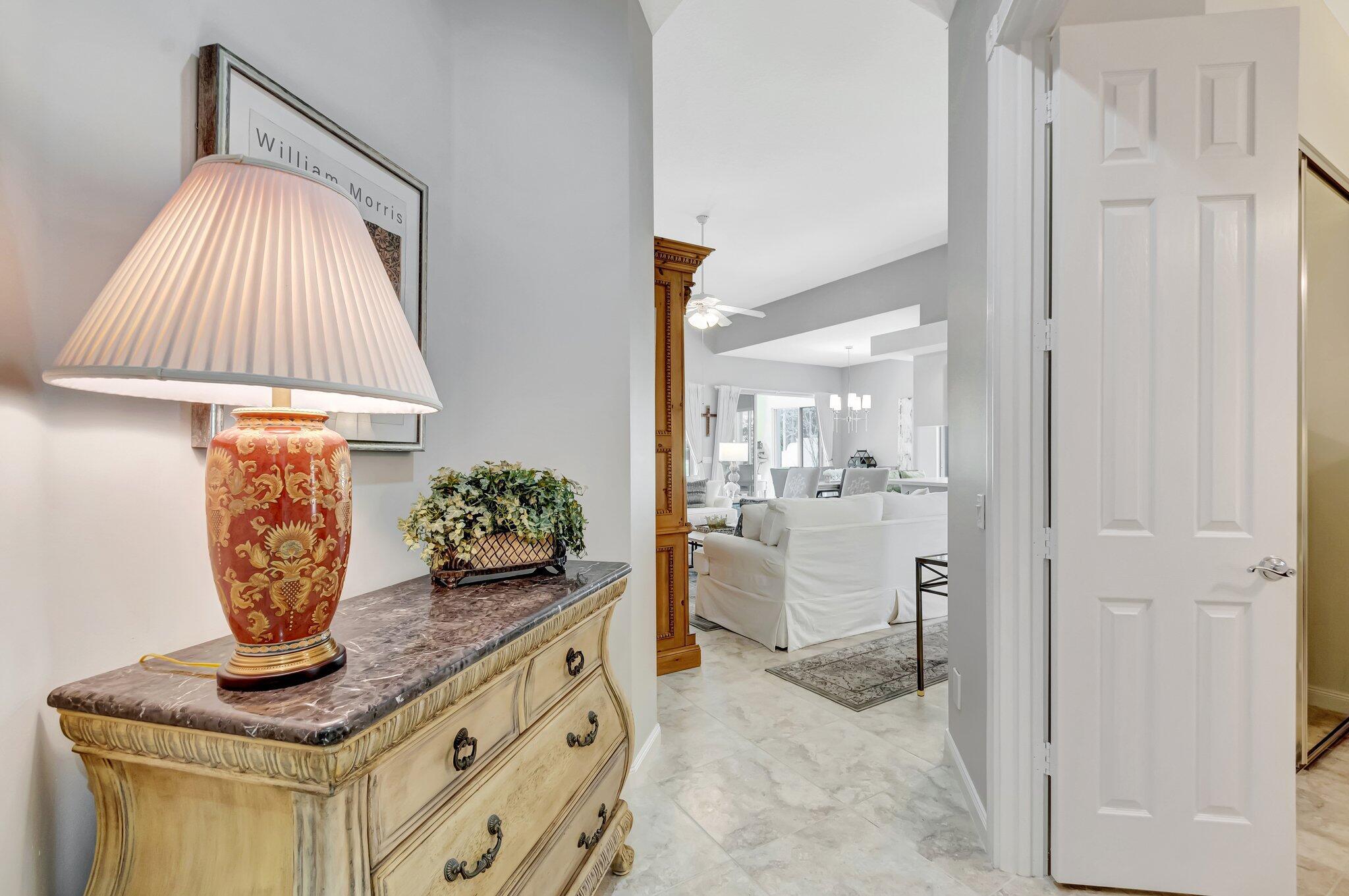 Wellington, Florida 33414, United States, 3 Bedrooms Bedrooms, ,3 BathroomsBathrooms,Residential,Active,209464