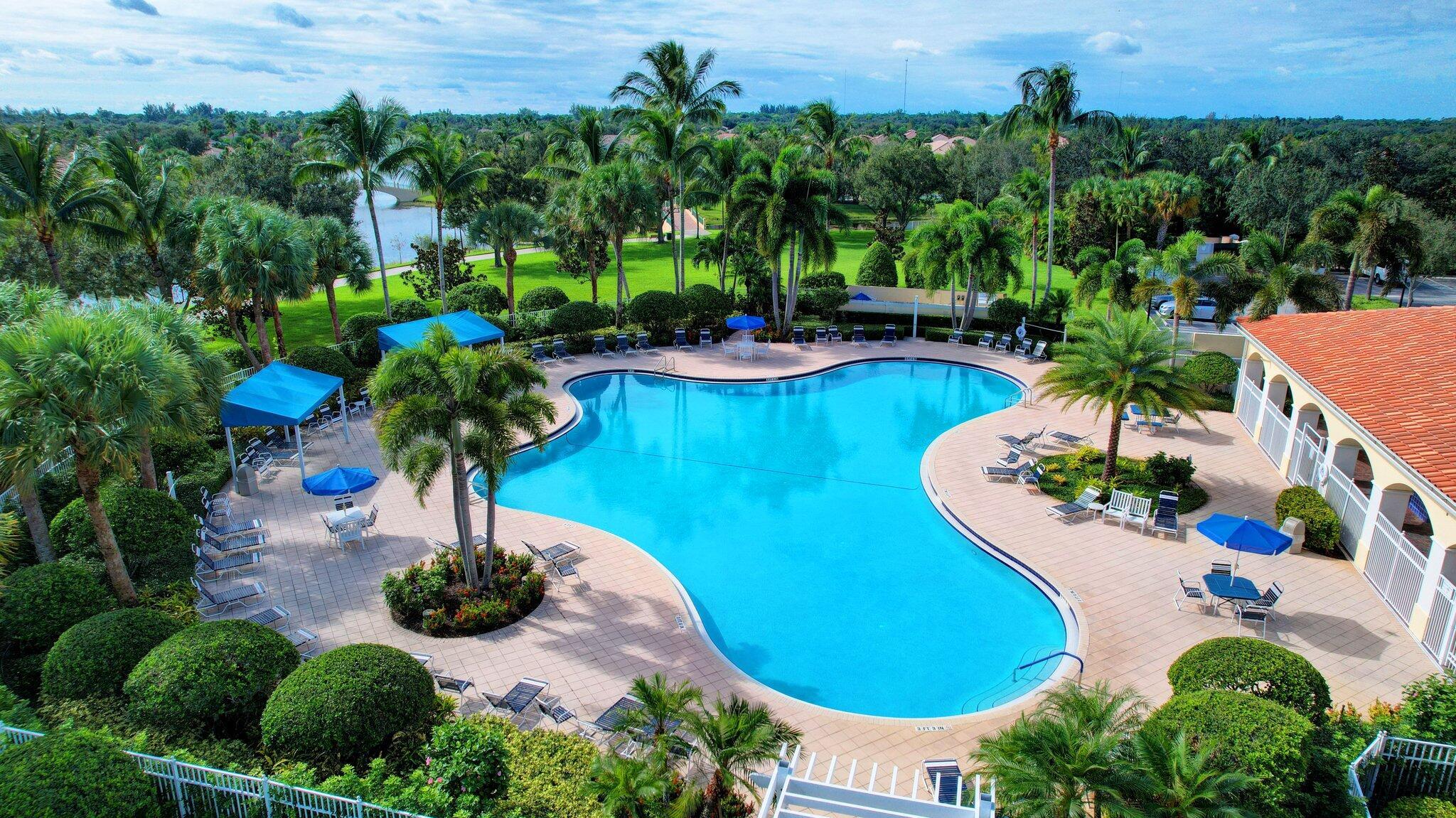 Wellington, Florida 33414, United States, 3 Bedrooms Bedrooms, ,3 BathroomsBathrooms,Residential,Active,209464