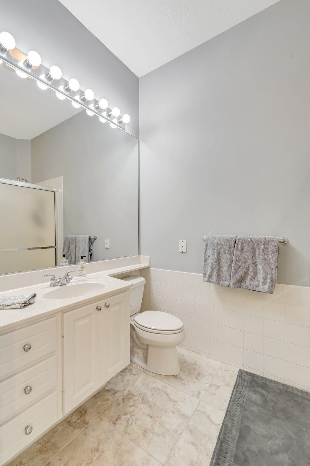 Wellington, Florida 33414, United States, 3 Bedrooms Bedrooms, ,3 BathroomsBathrooms,Residential,Active,209464