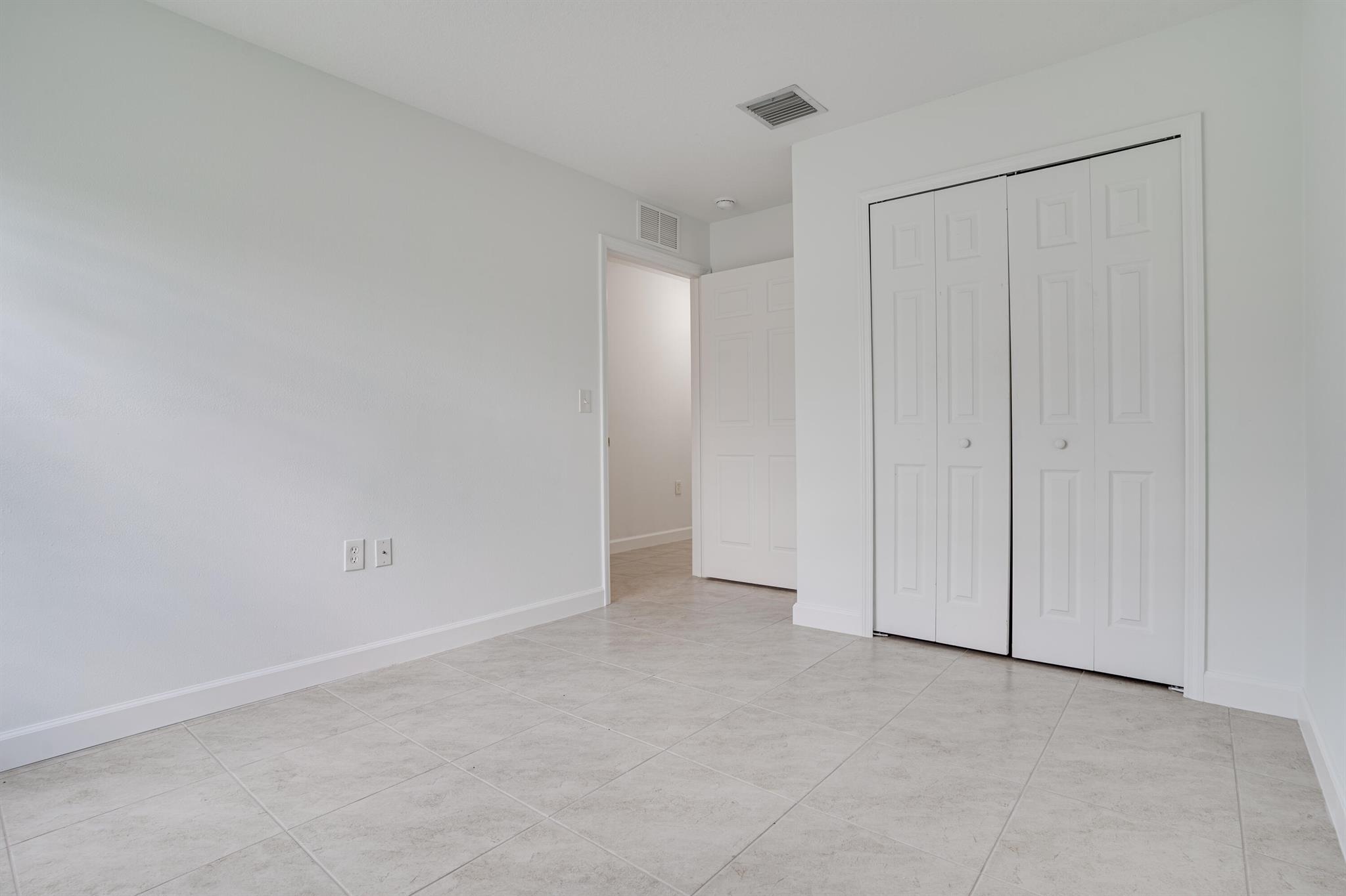 PORT ST LUCIE SECTION 18 - Residential