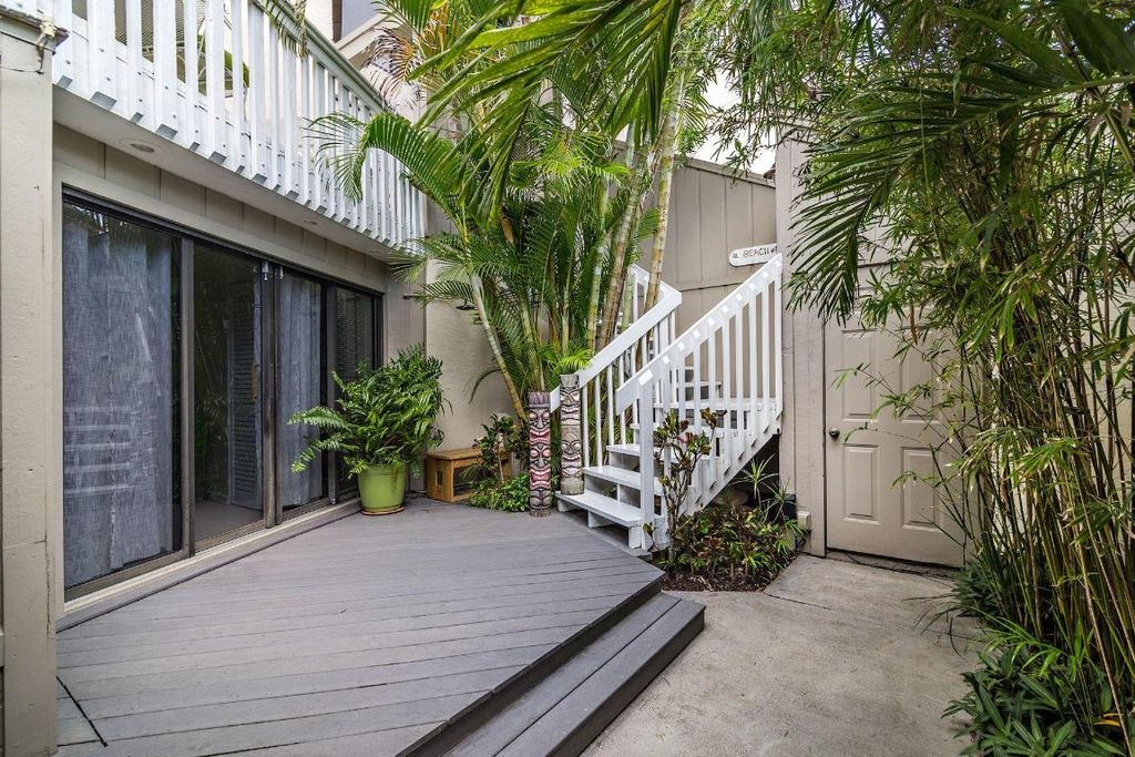 Photo of 1605 S Us Highway 1 #8g, Jupiter, FL 33477 (MLS # R10885776)