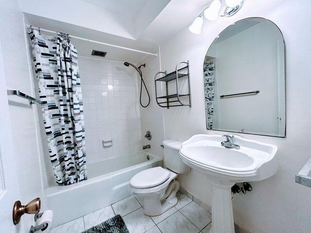 MAYAN TOWERS CONDO I - Residential Lease