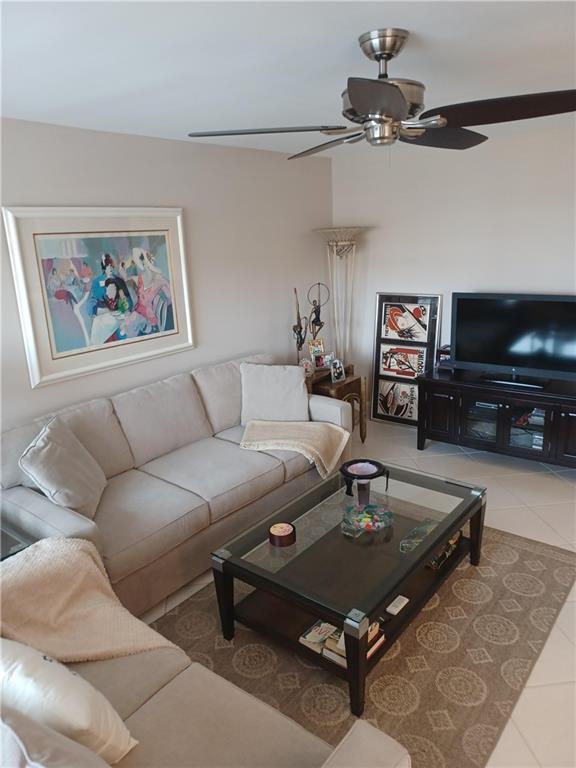 CENTURY VILLAGE BOCA - Residential