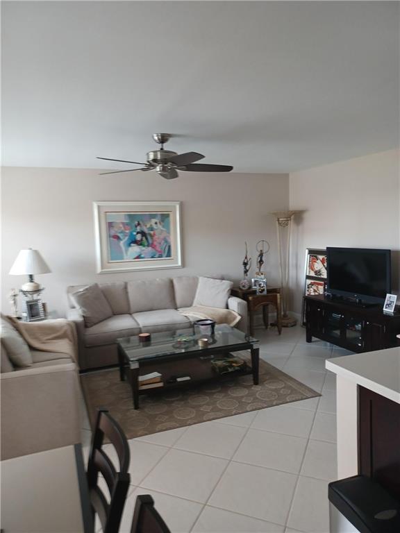 CENTURY VILLAGE BOCA - Residential