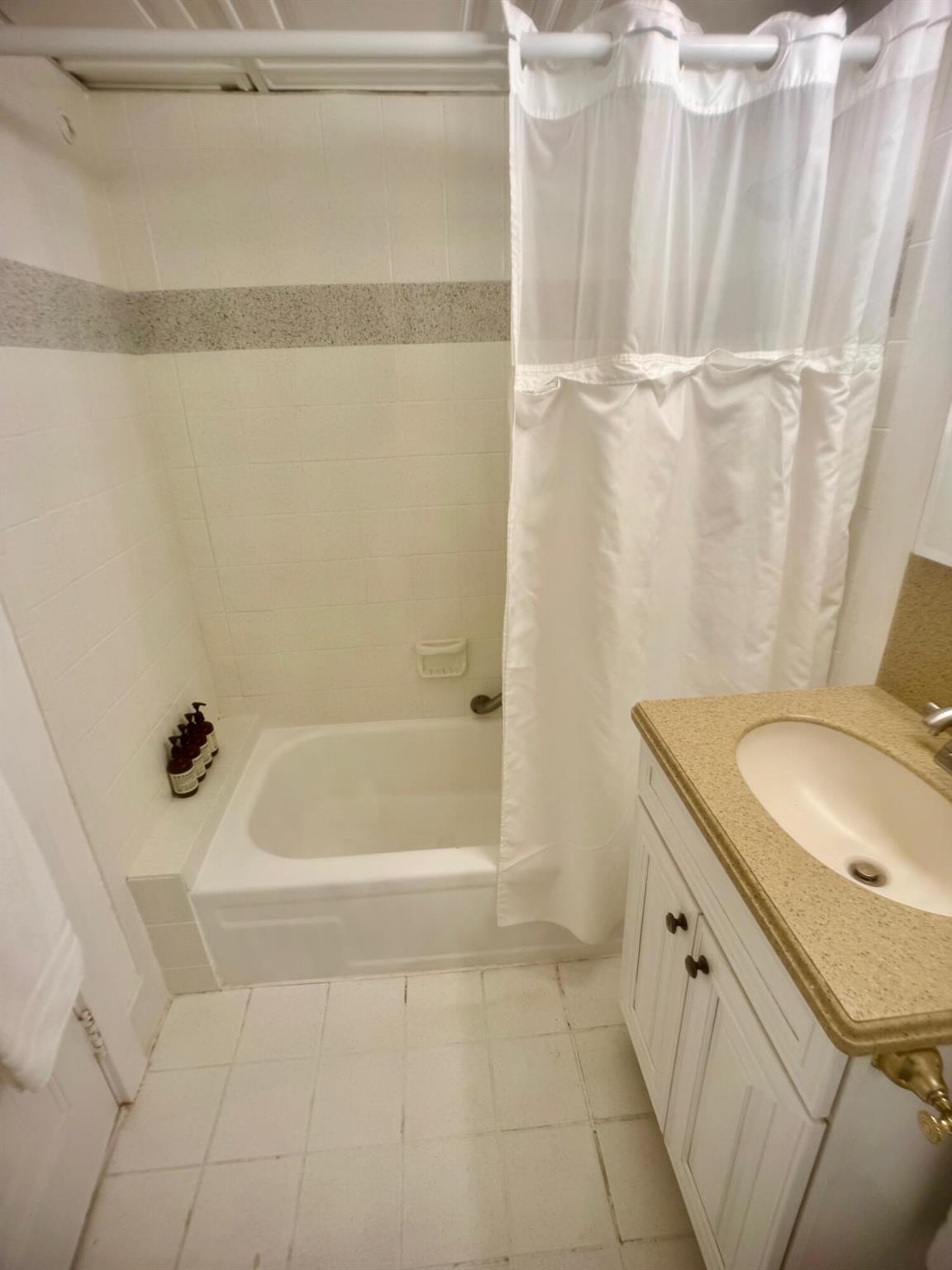 PALM BEACH HOTEL CONDO - Residential