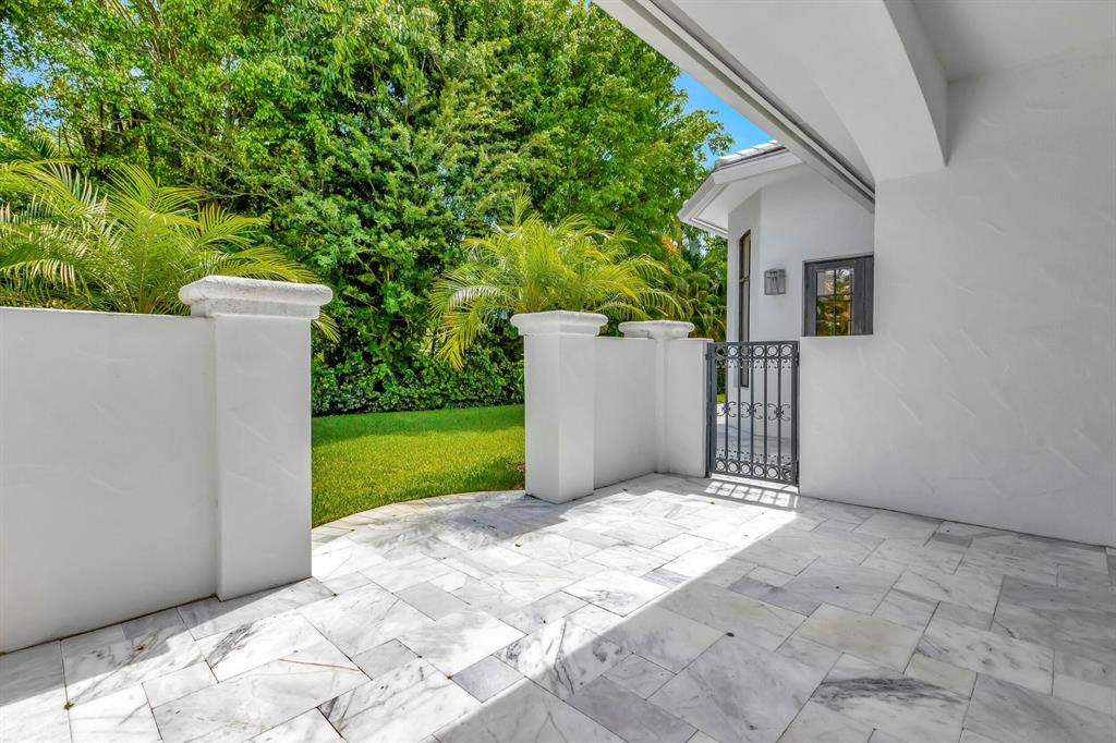 ST ANDREWS COUNTRY CLUB 2 - Residential