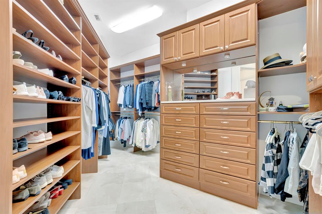 ST ANDREWS COUNTRY CLUB 2 - Residential