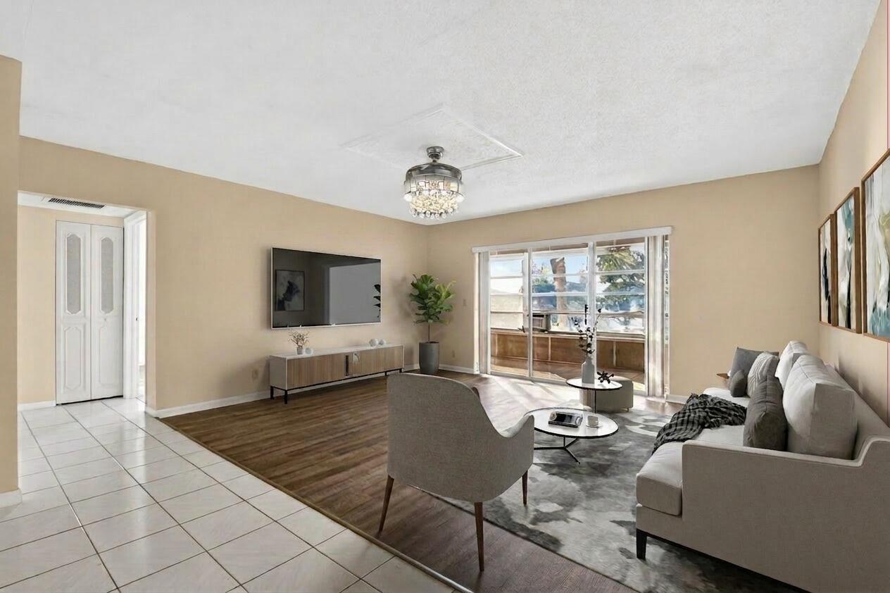 OXFORD CONDO - Residential