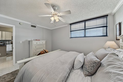 Tiny photo for 4800 Bayview Drive #402, Fort Lauderdale, FL 33308 (MLS # B26047364)