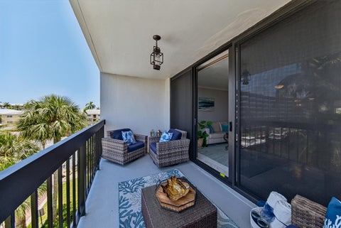 Tiny photo for 4800 Bayview Drive #402, Fort Lauderdale, FL 33308 (MLS # B26047364)