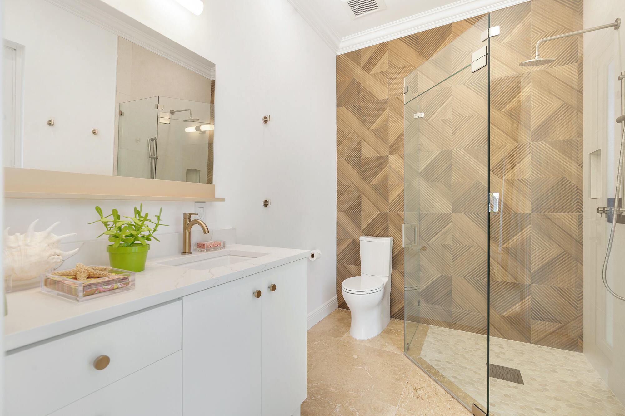 LEWIS SHORE ESTATES 2 - Residential