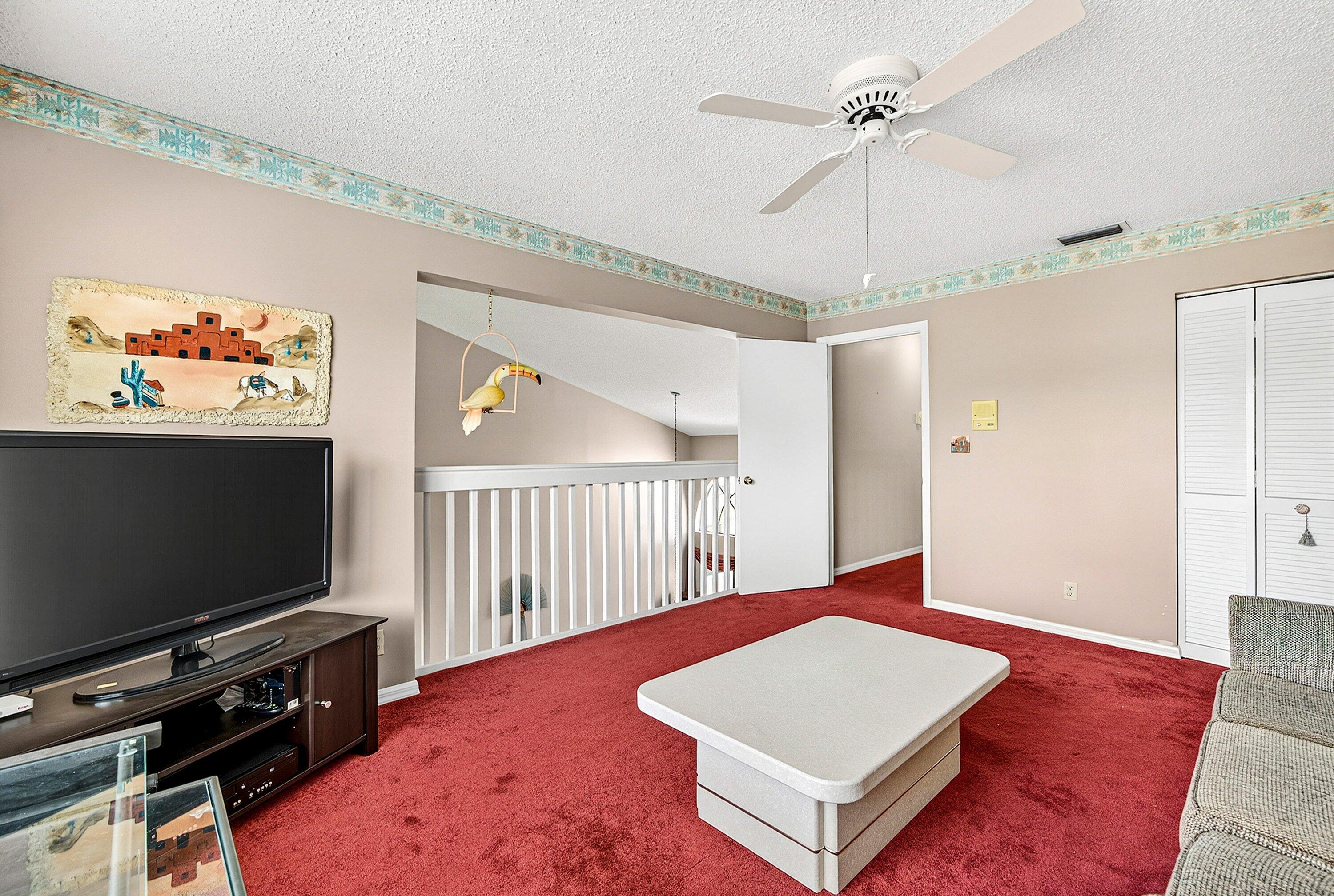 MONTEREY LAKE - Residential