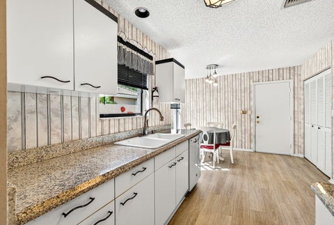 Tiny photo for 5315 Monterey Circle #F, Delray Beach, FL 33484 (MLS # B26017478)