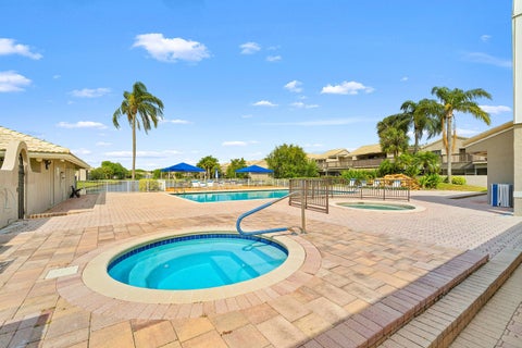 Tiny photo for 5315 Monterey Circle #F, Delray Beach, FL 33484 (MLS # B26017478)