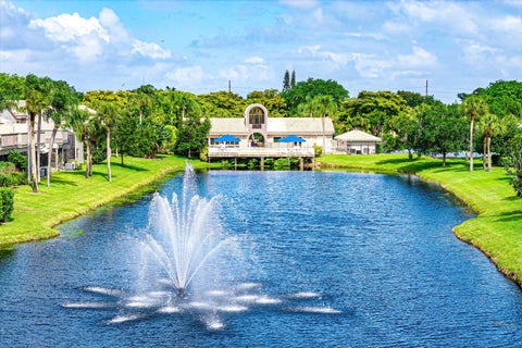 Tiny photo for 5315 Monterey Circle #F, Delray Beach, FL 33484 (MLS # B26017478)