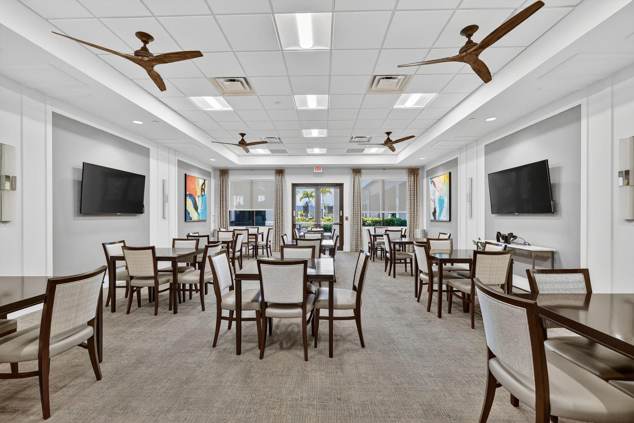 Valencia Cay - Residential