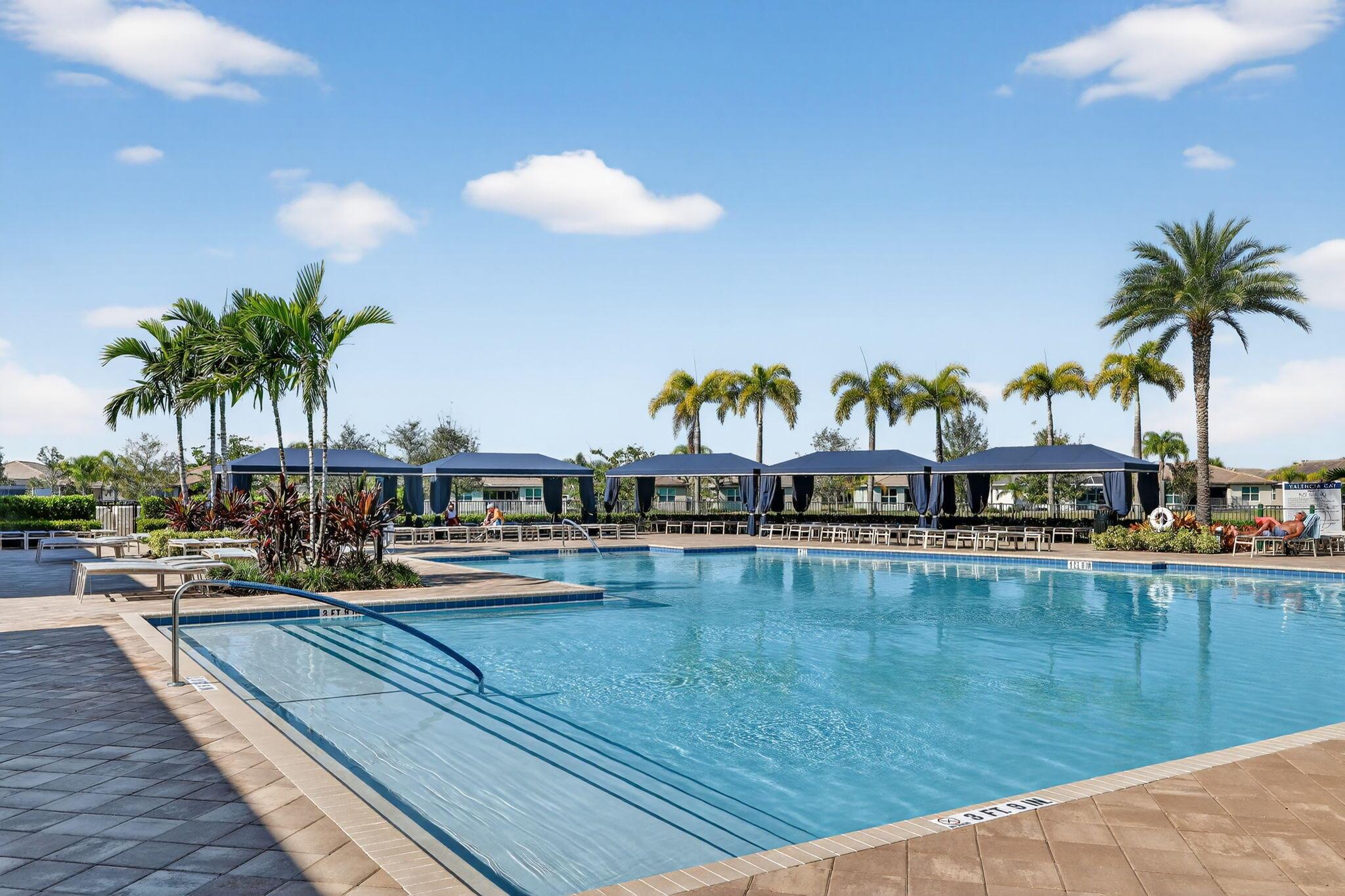 Valencia Cay - Residential