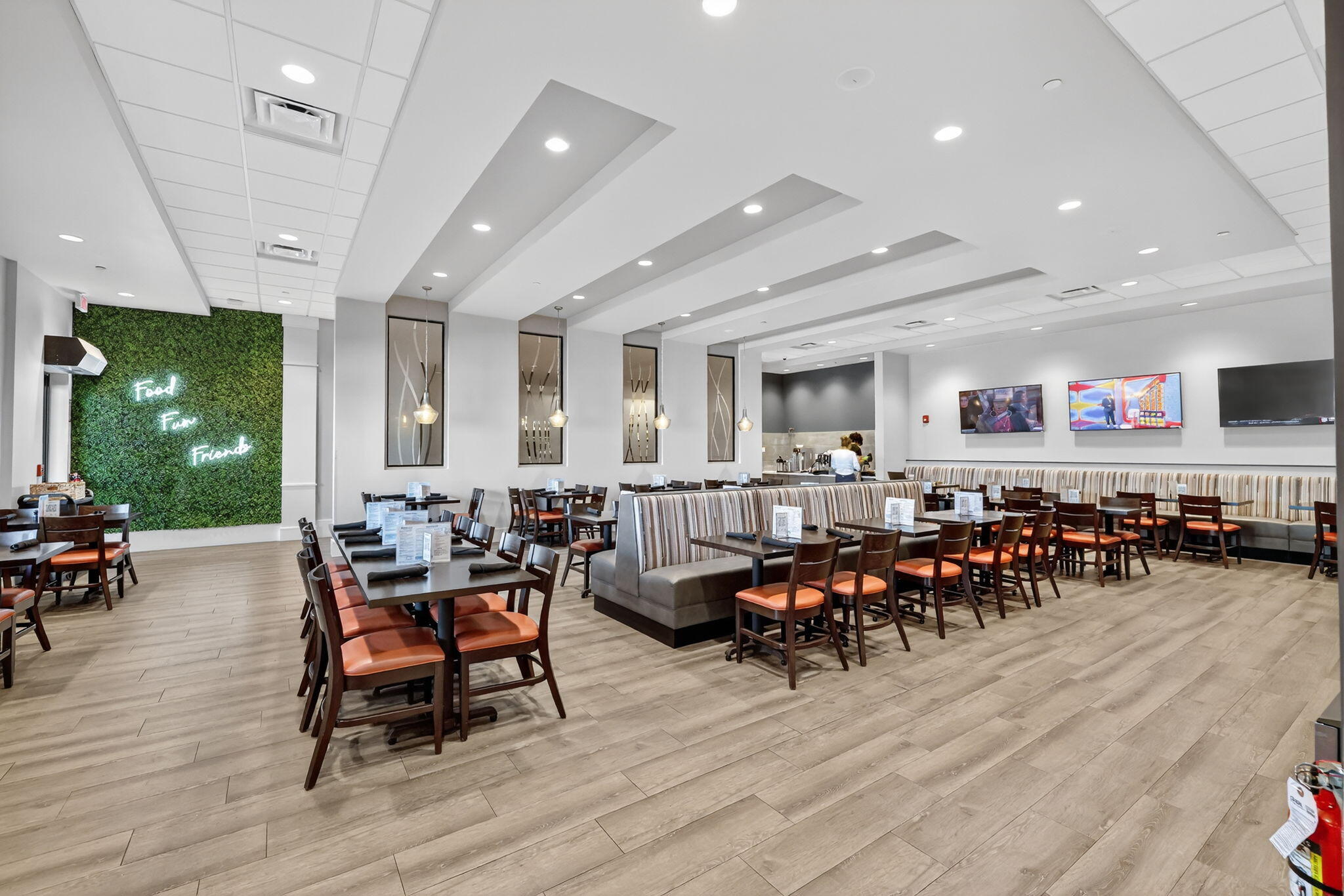 Valencia Cay - Residential