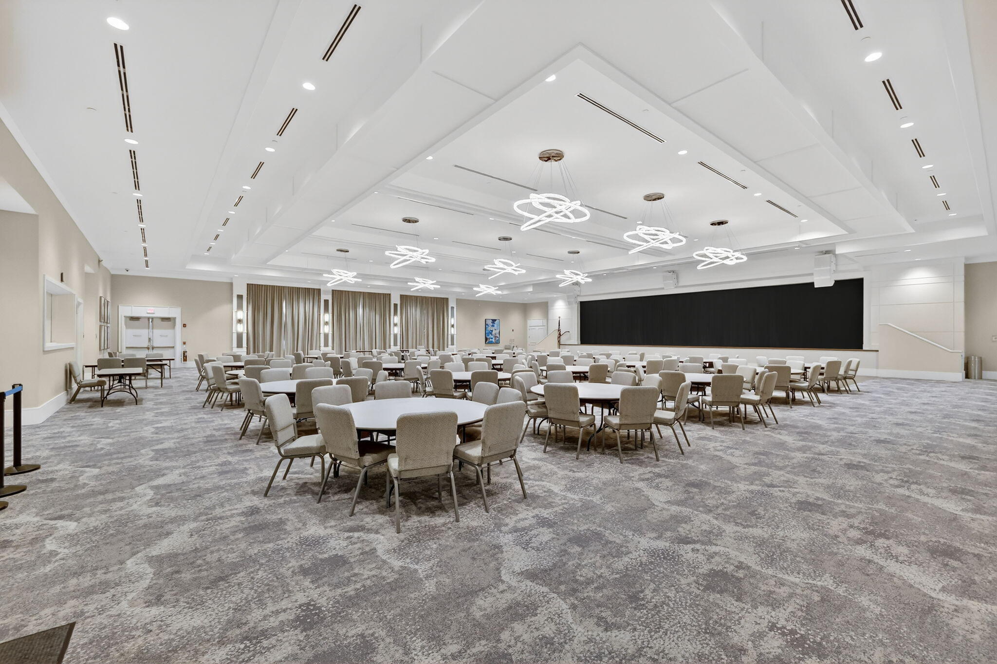 Valencia Cay - Residential