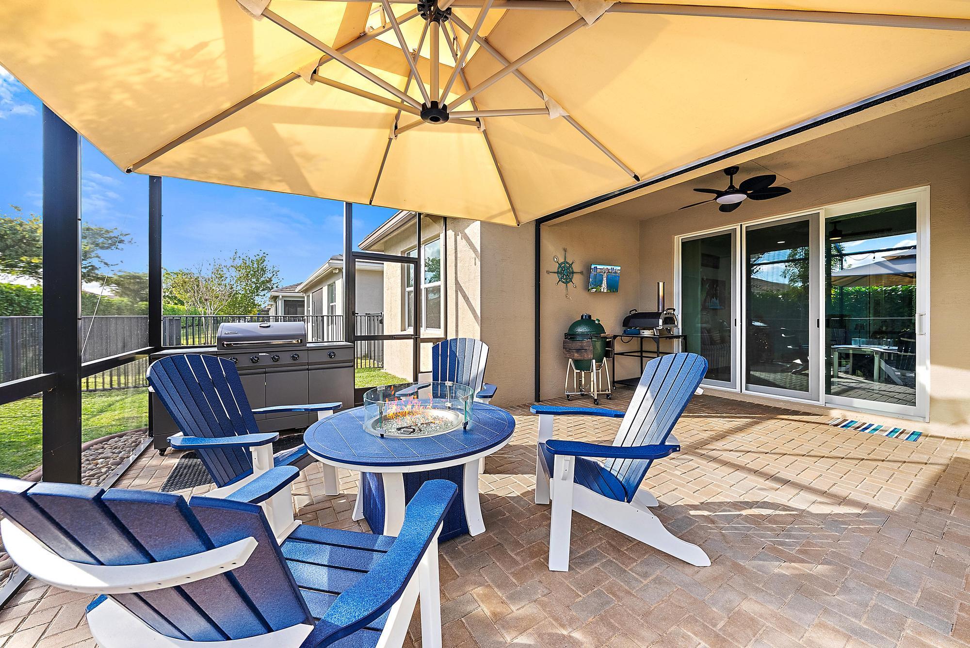 Valencia Cay - Residential