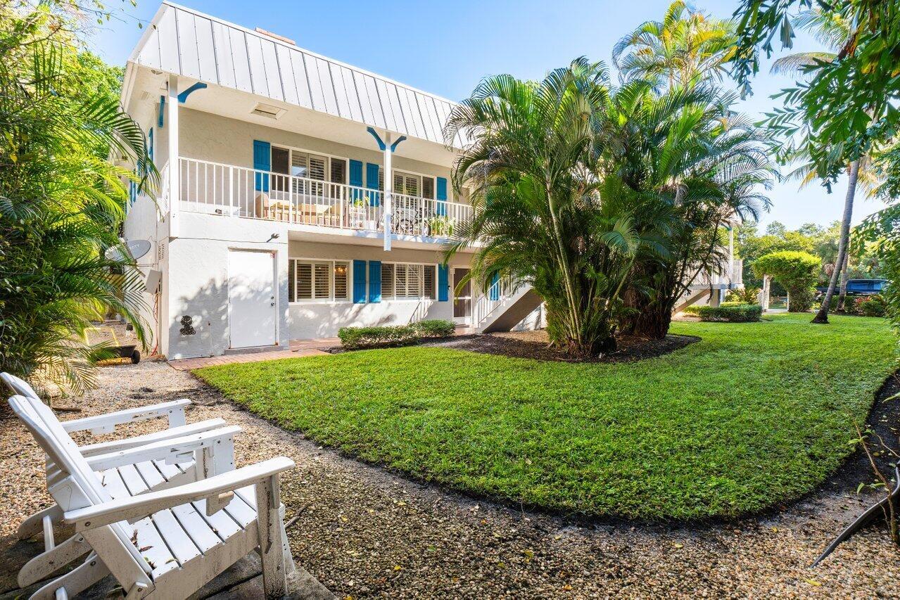 1202 Palm Trail 3