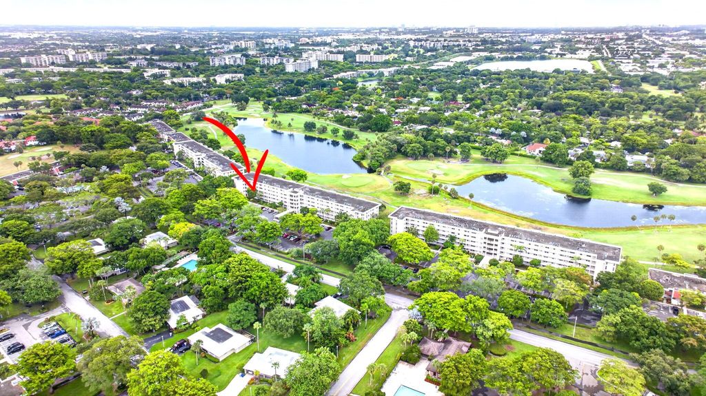 Photo of 806 Cypress Grove Lane #209, Pompano Beach, FL 33069 (MLS # B26049688)