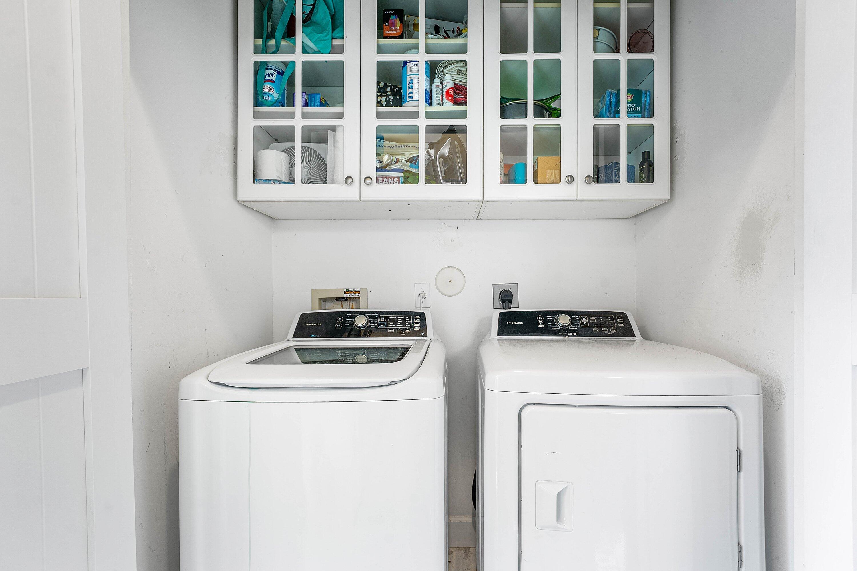 HIDDEN HOLLOW - Residential