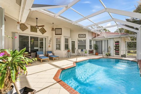 104 Hidden Hollow Palm Beach Gardens FL 33418