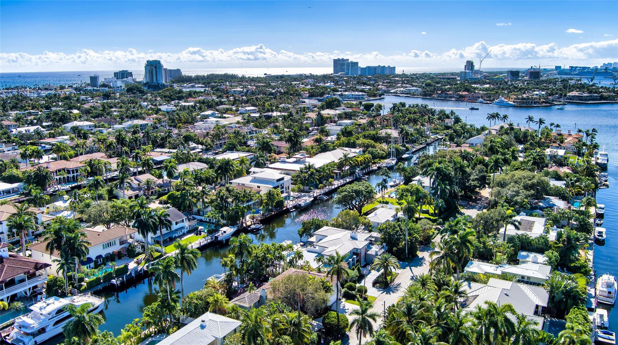 CORAL ISLES - Residential