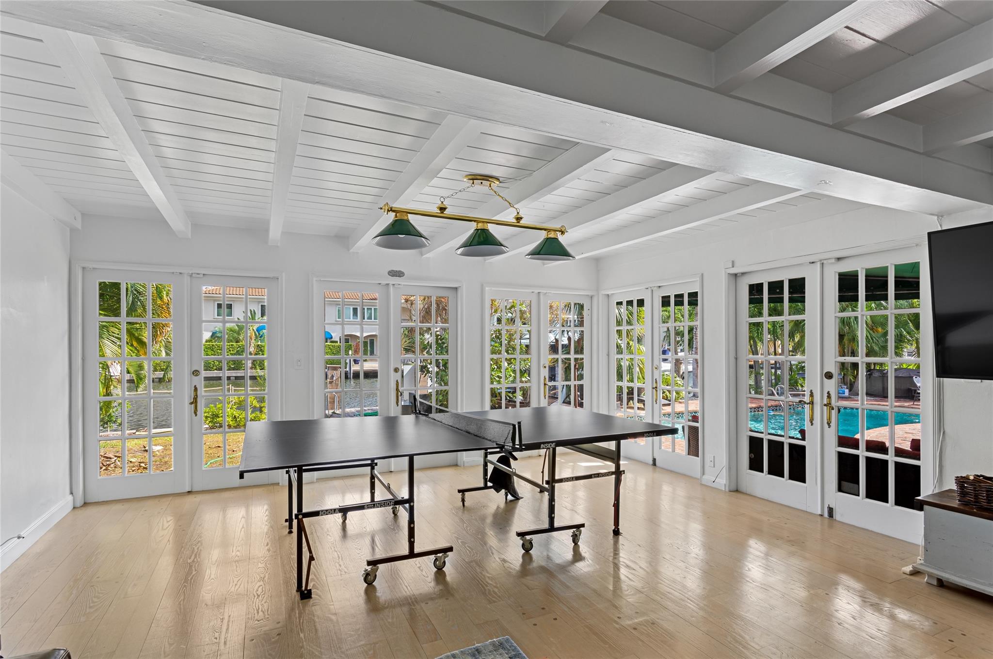 CORAL ISLES - Residential