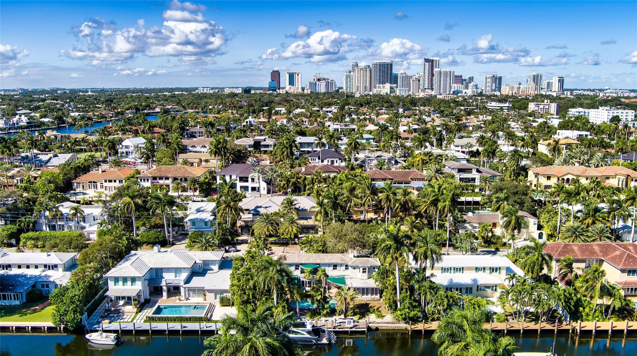 CORAL ISLES - Residential