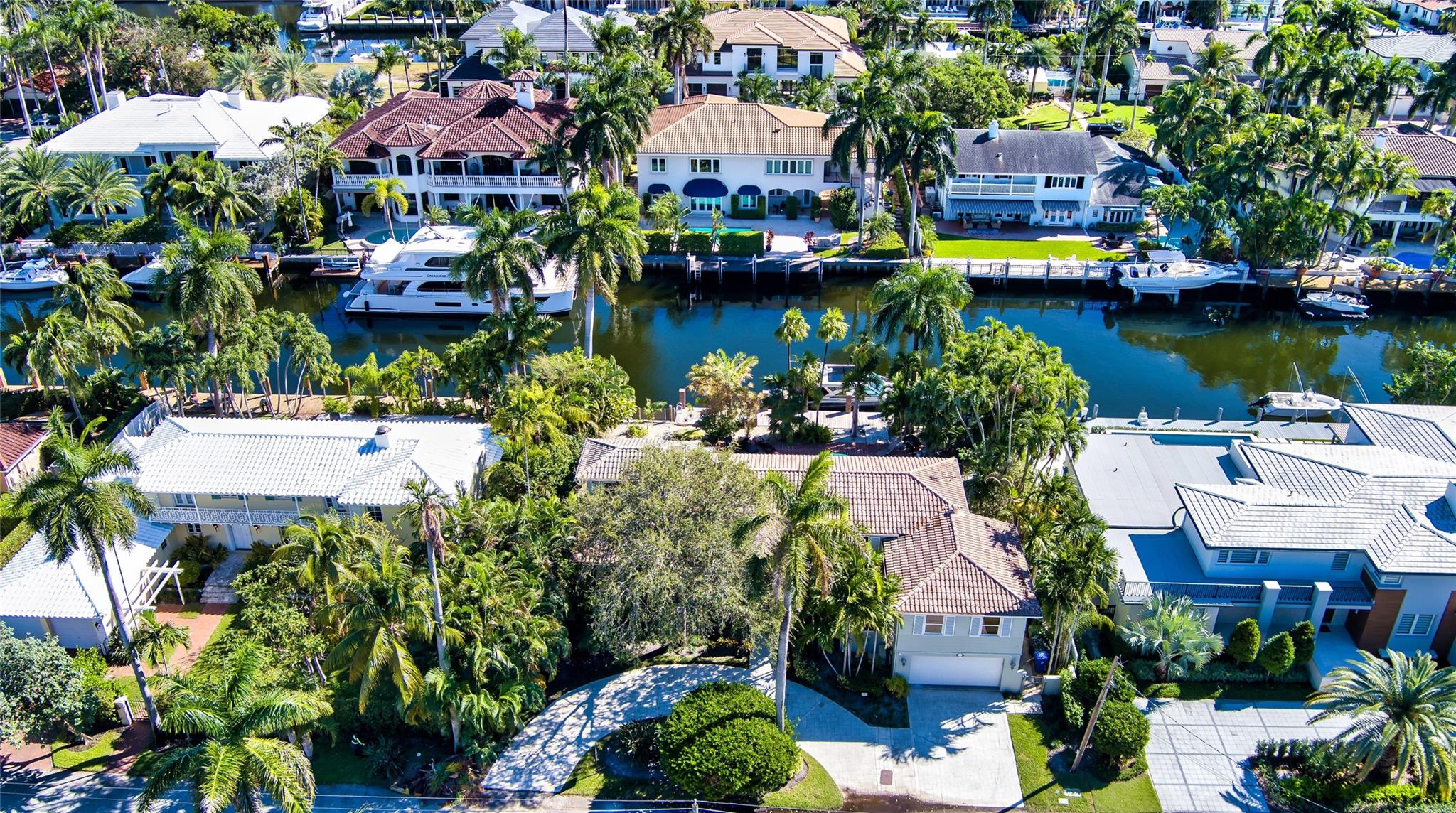 CORAL ISLES - Residential