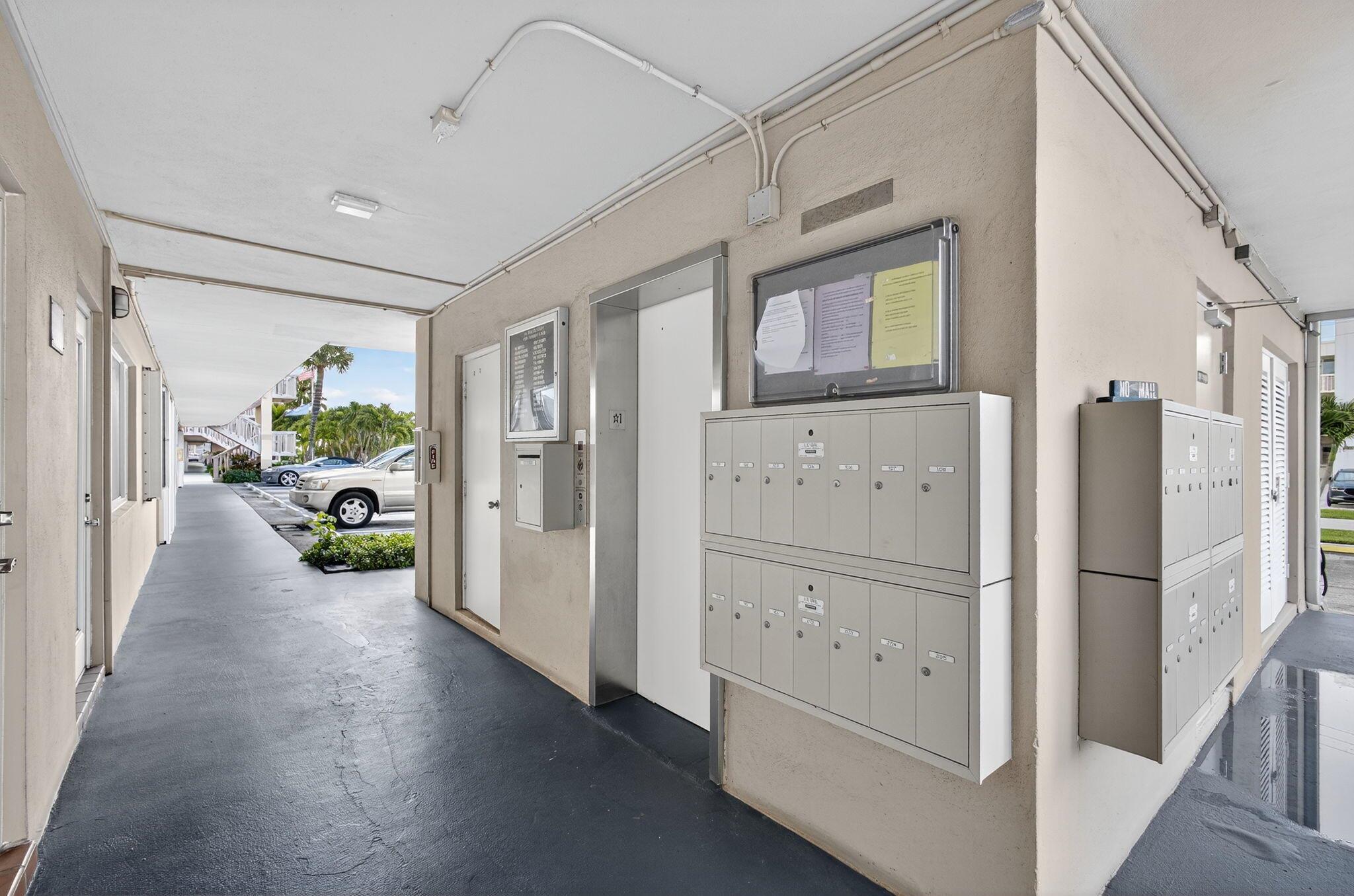 LAKE COLONY APTS THREE IN - Residential