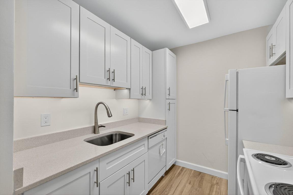 LAKE COLONY APTS THREE INC - Residential