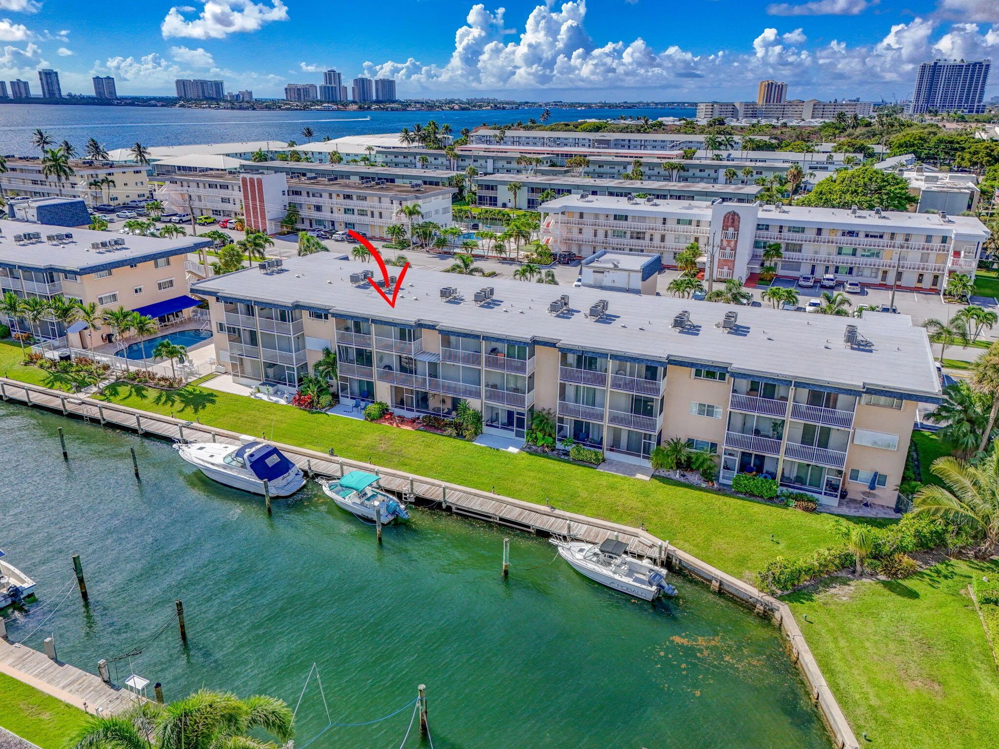 LAKE COLONY APTS THREE IN - Residential