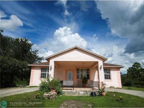 A home in Clewiston