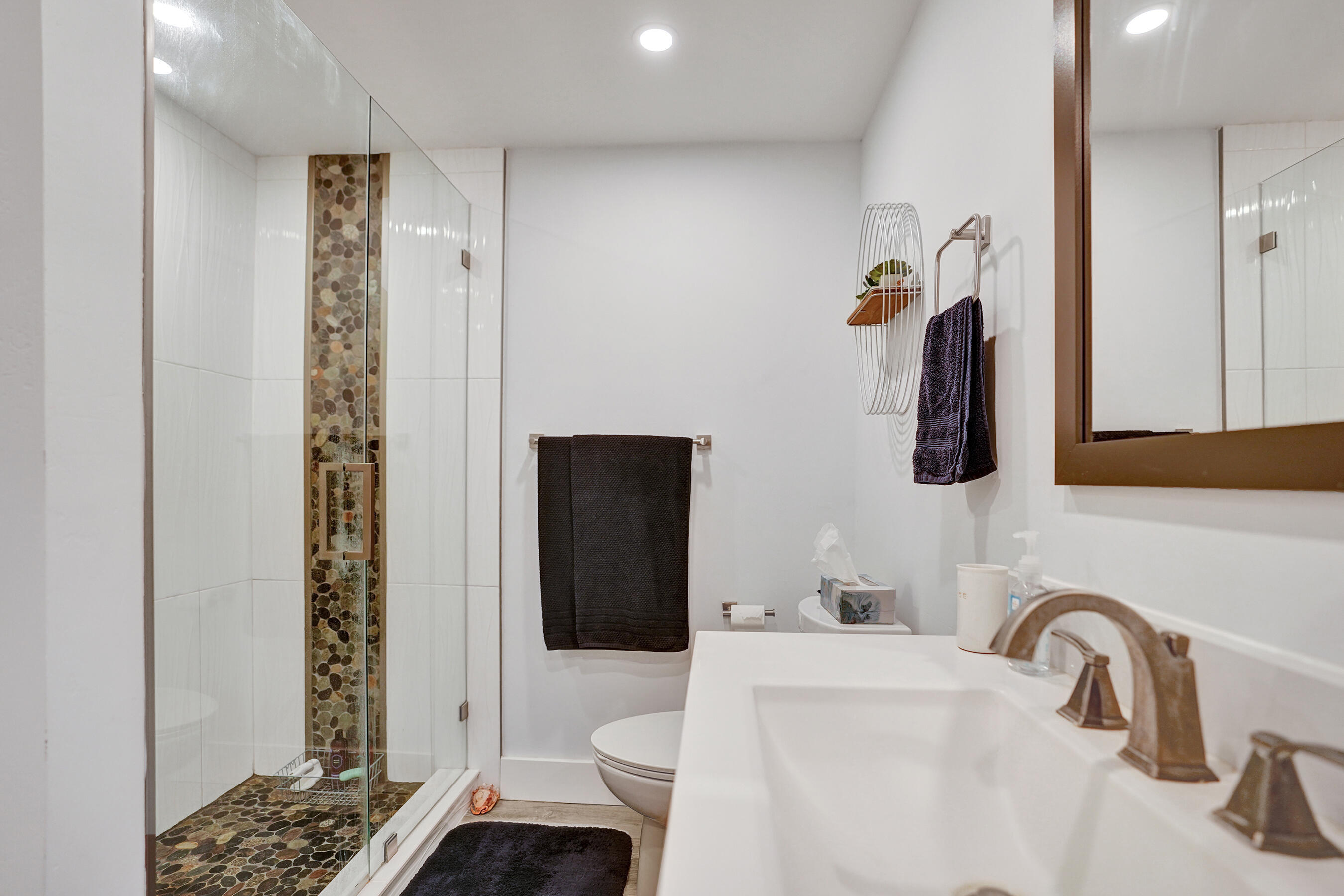 ISLAND TOWERS INC CONDO - Residential