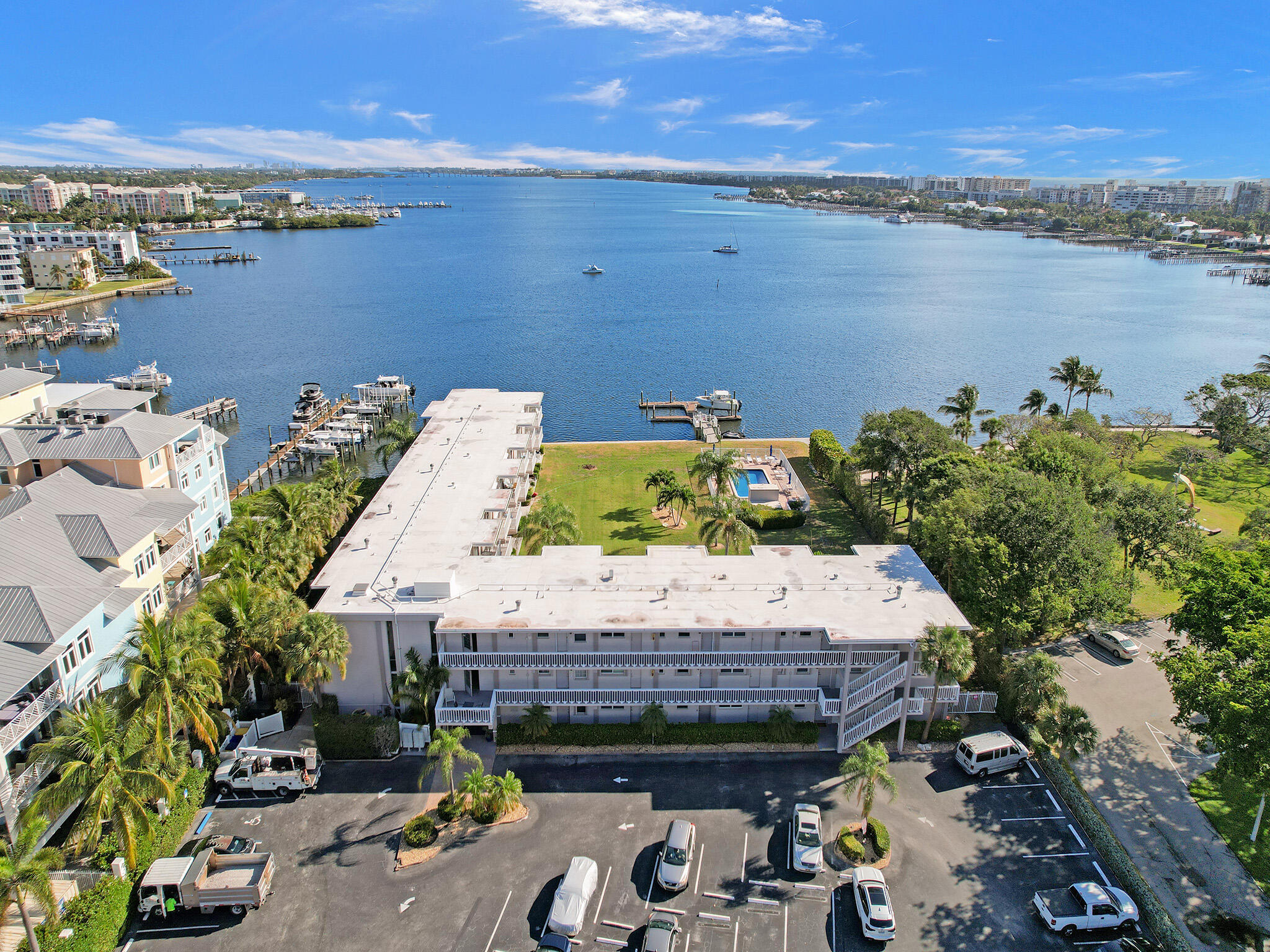 ISLAND TOWERS INC CONDO - Residential