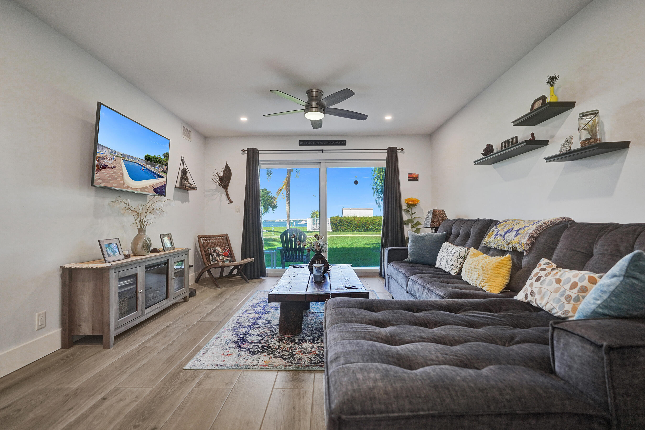 ISLAND TOWERS INC CONDO - Residential