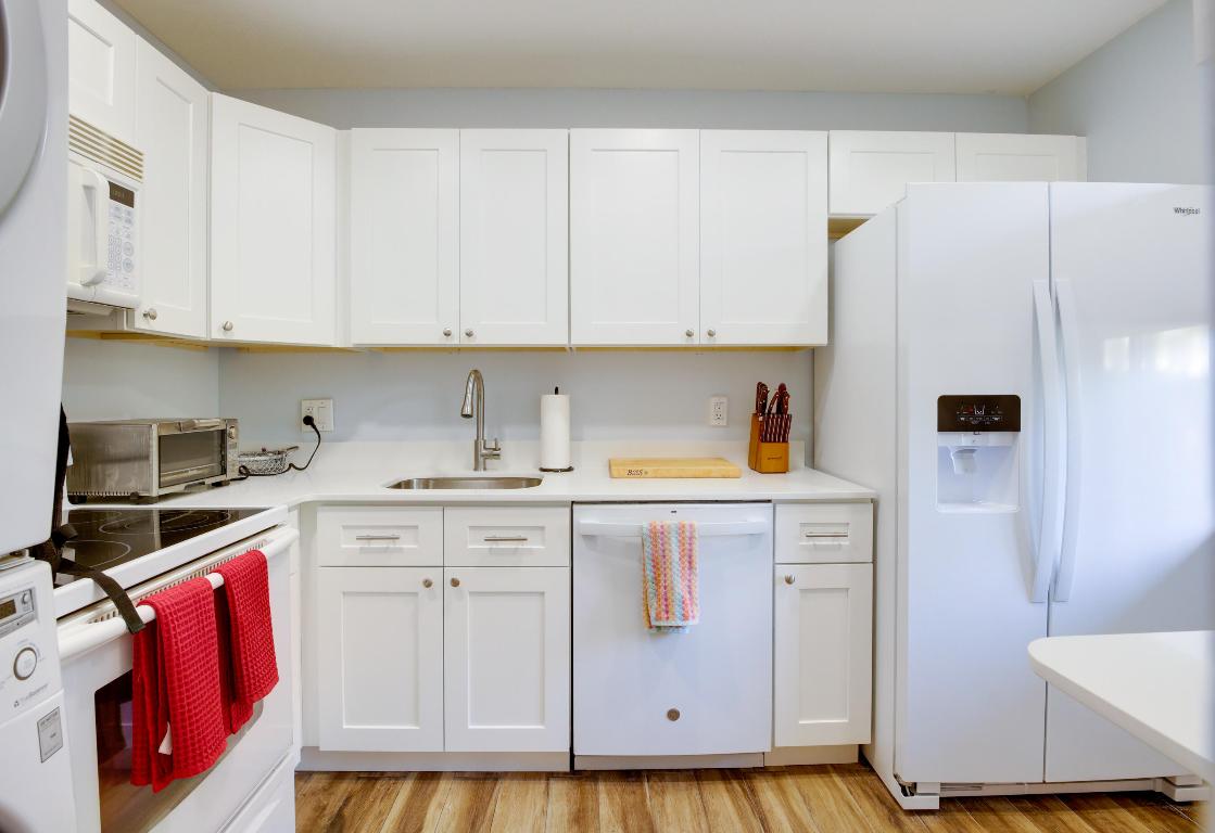 FOUNTAINS OF PALM BEACH CONDO 7 - Residential