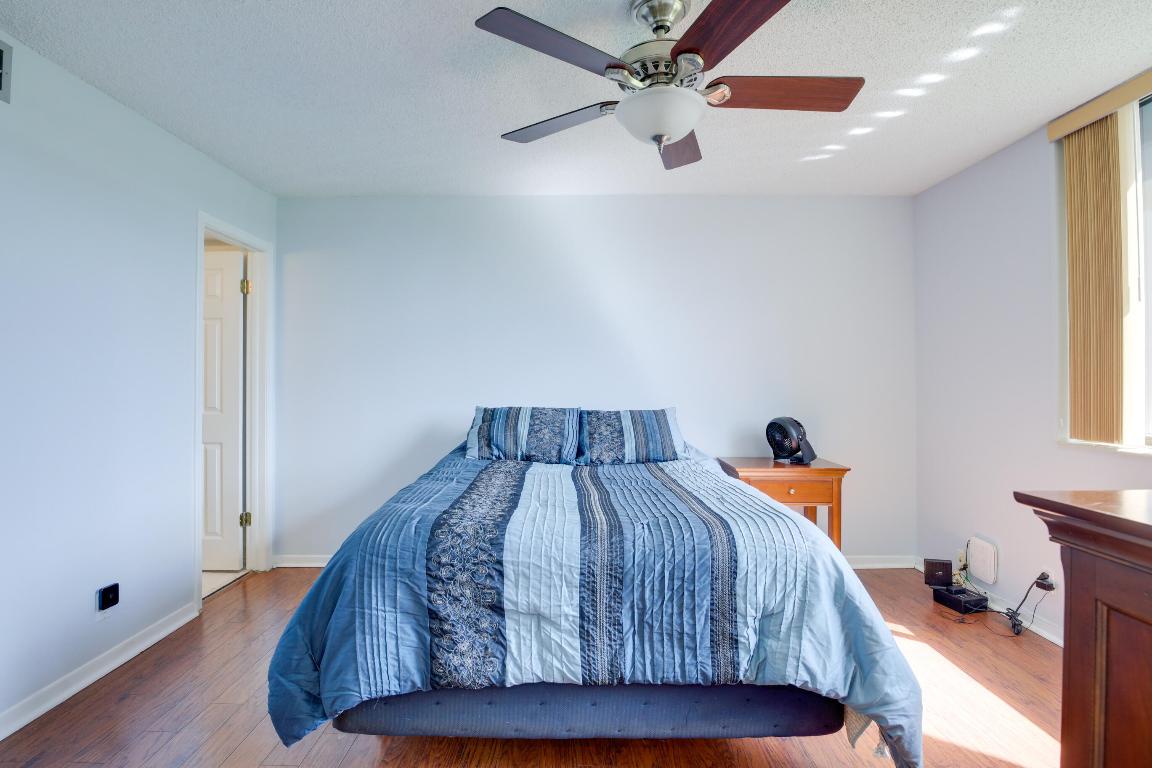 FOUNTAINS OF PALM BEACH CONDO 7 - Residential