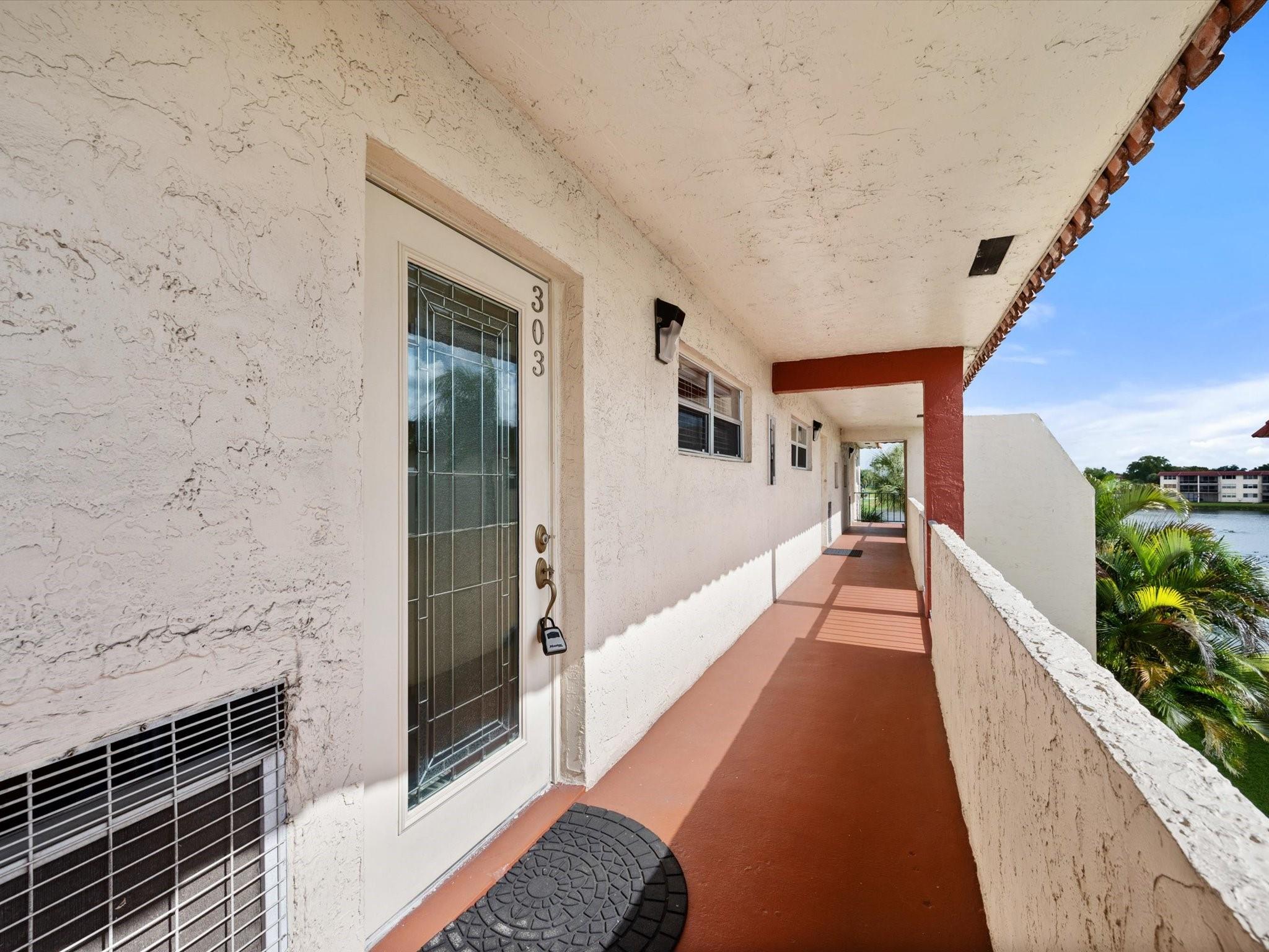 HOLLYBROOK - Residential