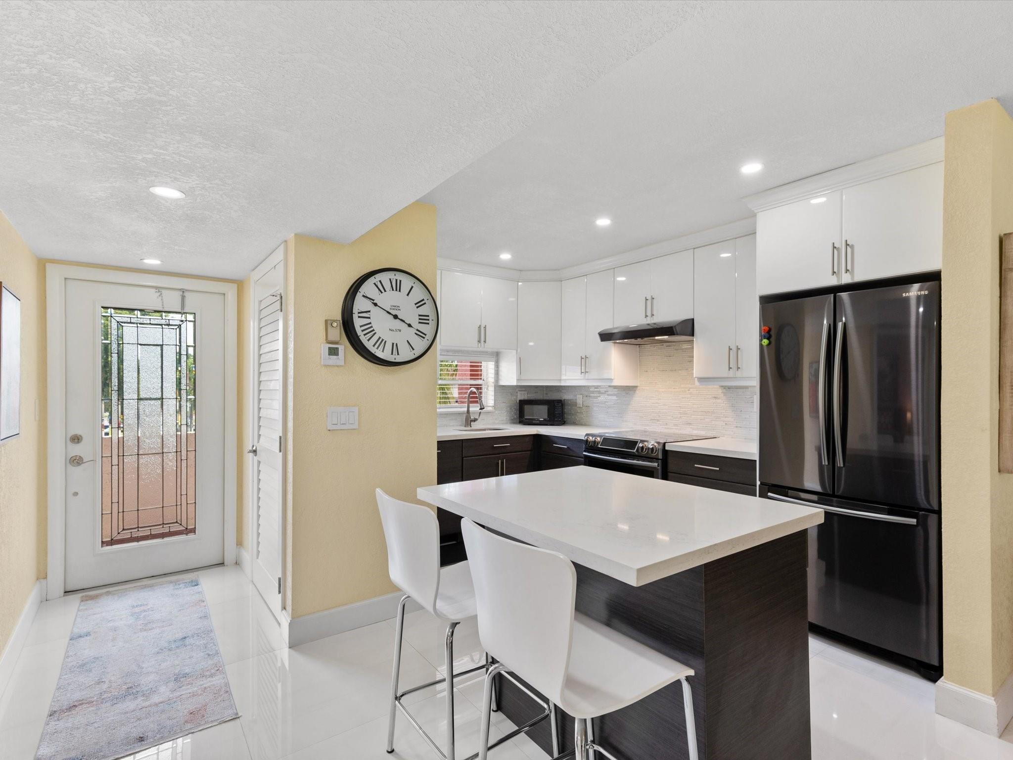 HOLLYBROOK - Residential
