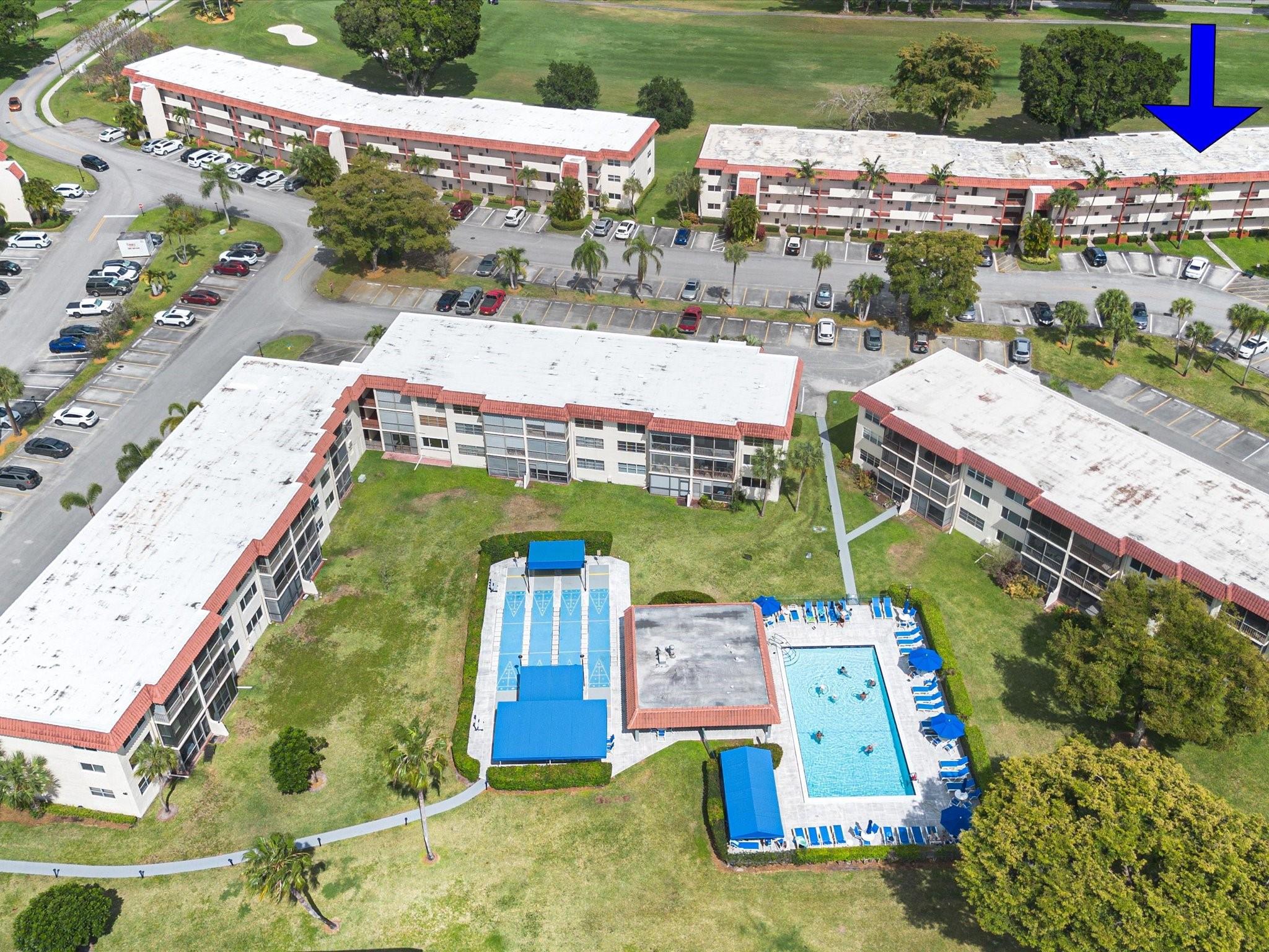 HOLLYBROOK - Residential