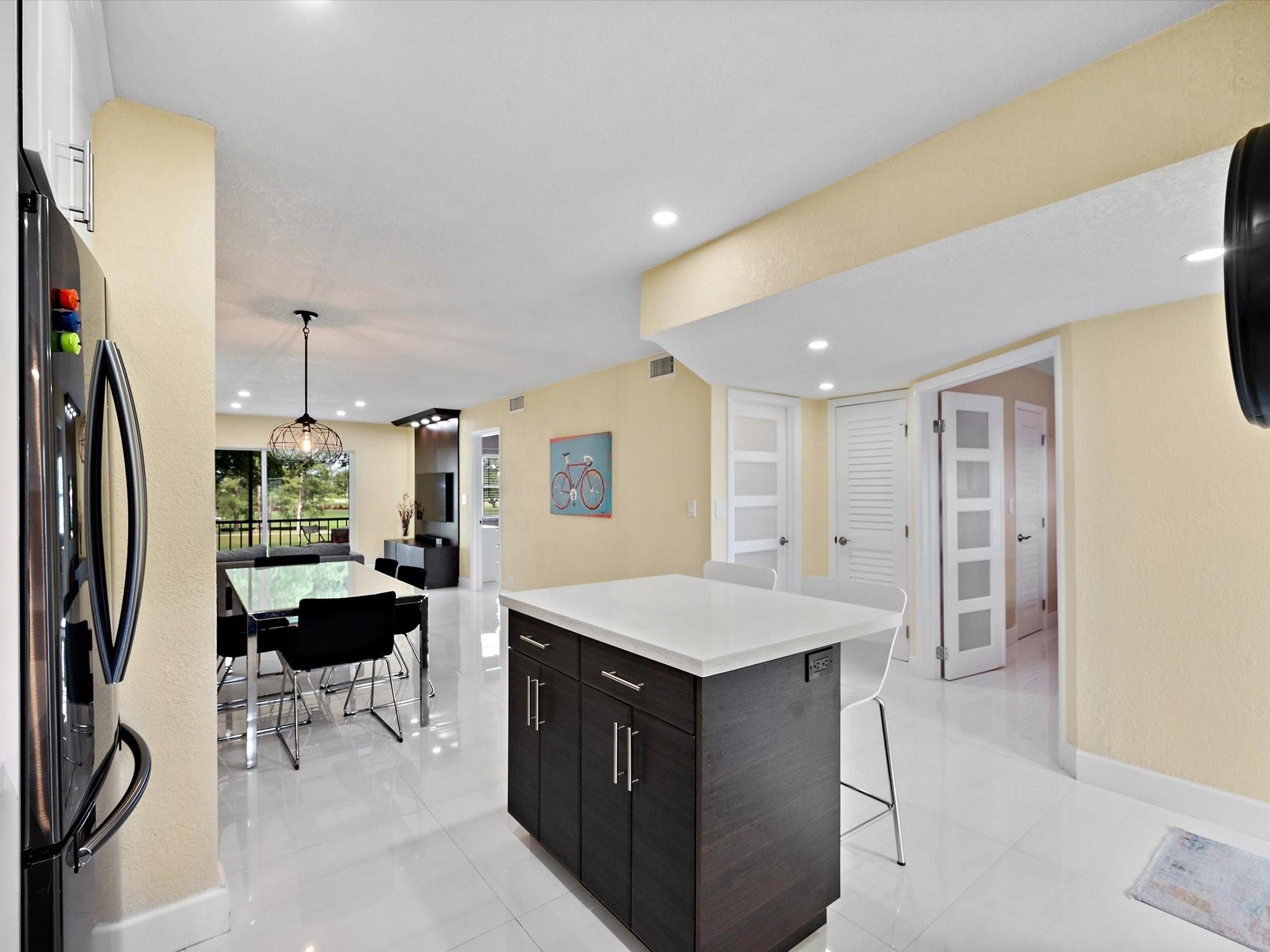 HOLLYBROOK - Residential