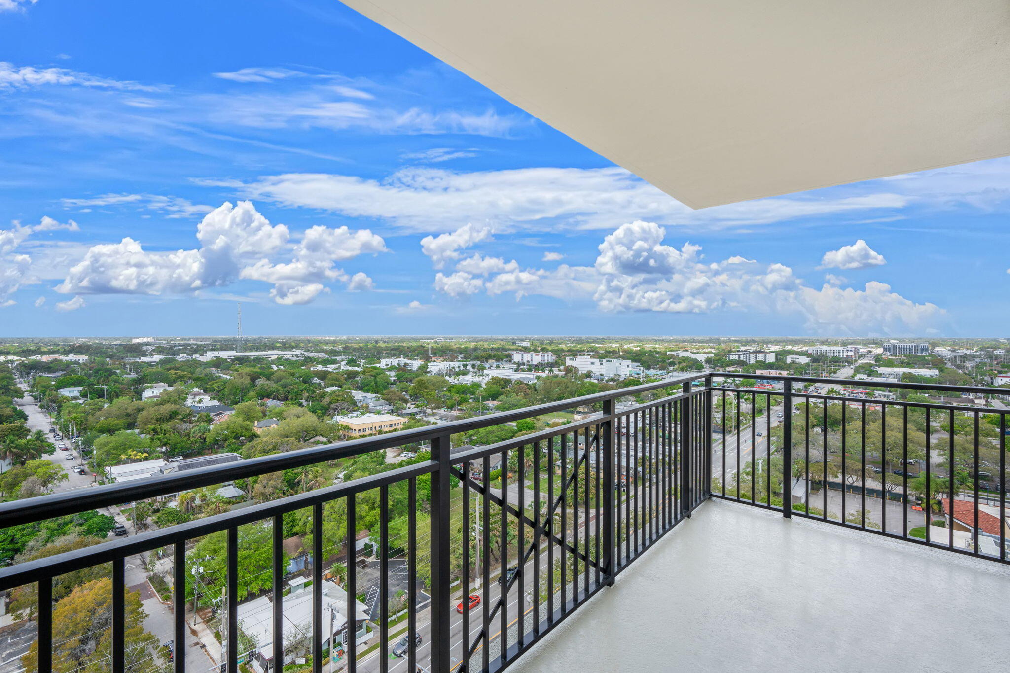 SYMPHONY NORTH CONDO - Residential