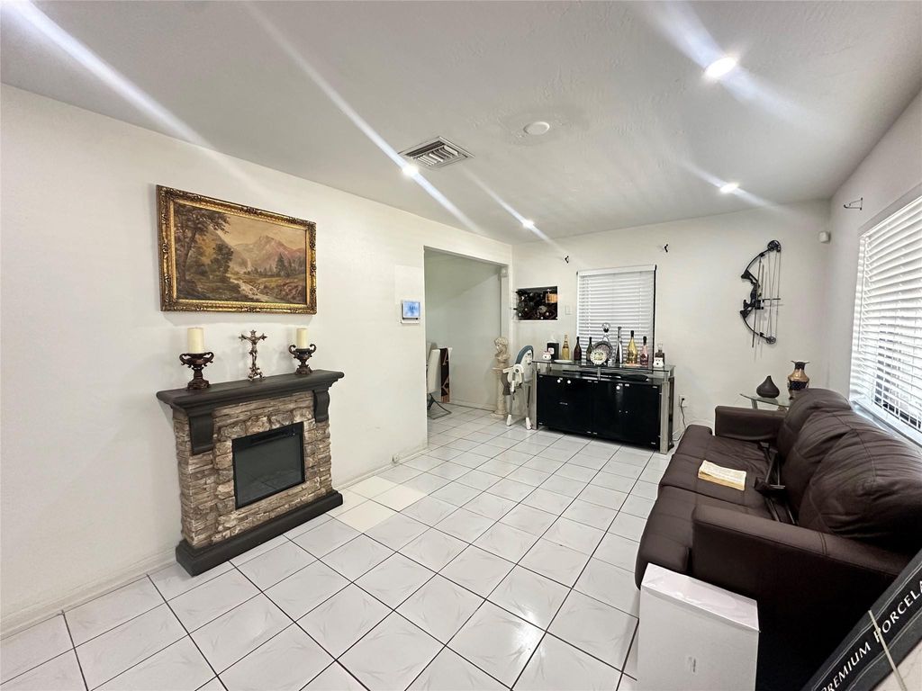 Photo of 6460 SW 30th Street, Miramar, FL 33023 (MLS # F10555996)