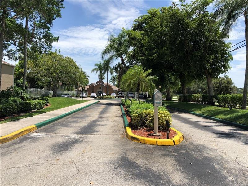 FAIRWAY GREENS - Residential