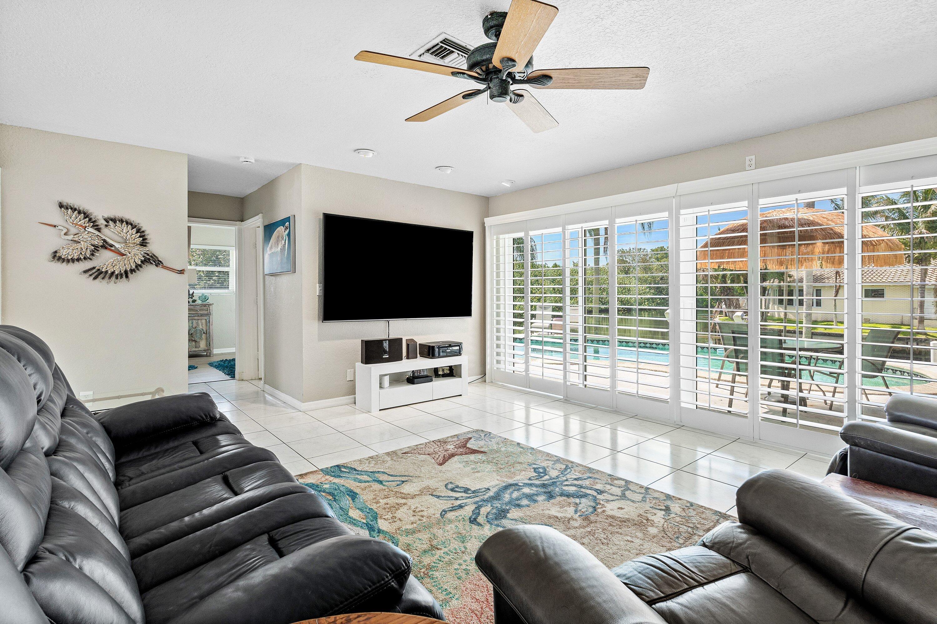 ROYAL OAK HILLS 2ND SEC - Residential