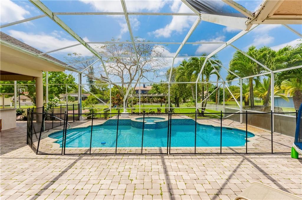 Photo of 5833 NW 75th Way, Parkland, FL 33067 (MLS # F10280704)